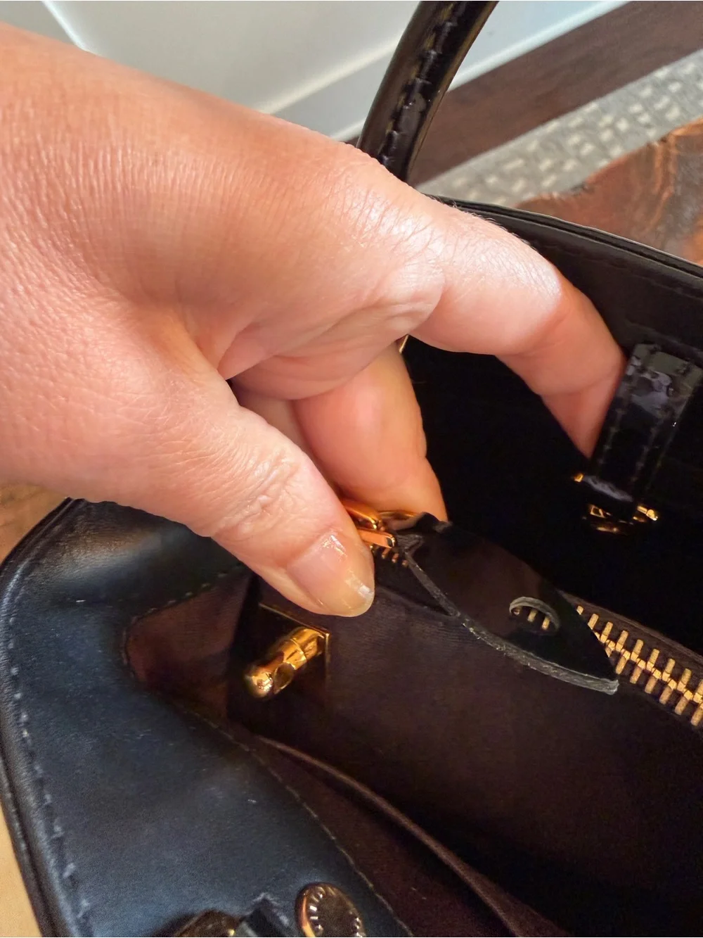 Louis Vuitton Montaigne Vernis Black Patent Leather Satchel